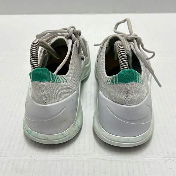 Nike Size 7.5 - Picture 5 of 6